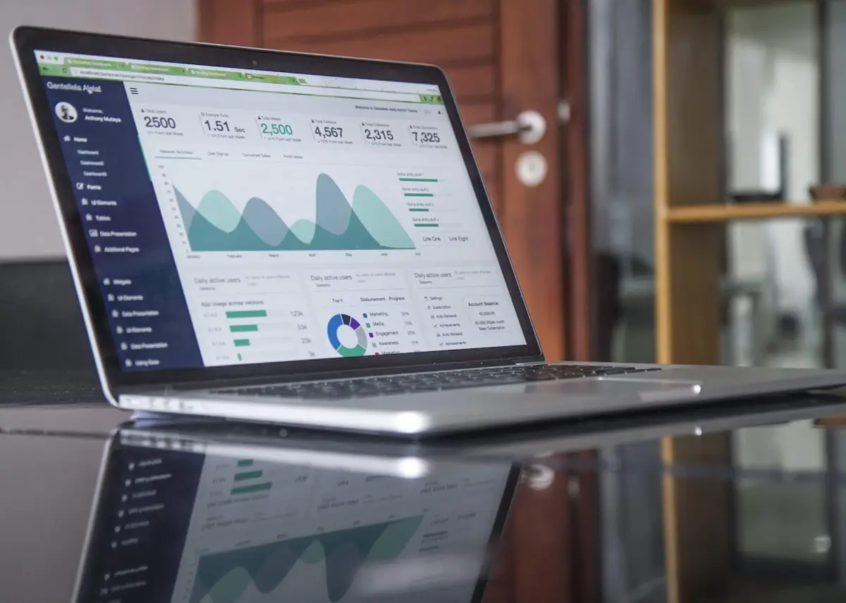 Why Omnya Is the Best CTV Advertising Platform for SMBs