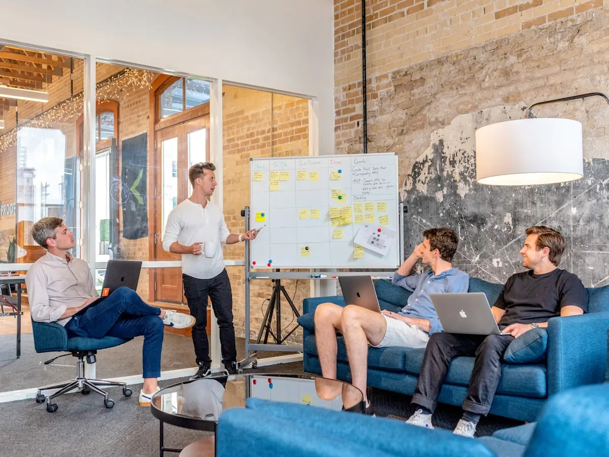 How Hyperlocal CTV Advertising Drives Foot Traffic for SMBs